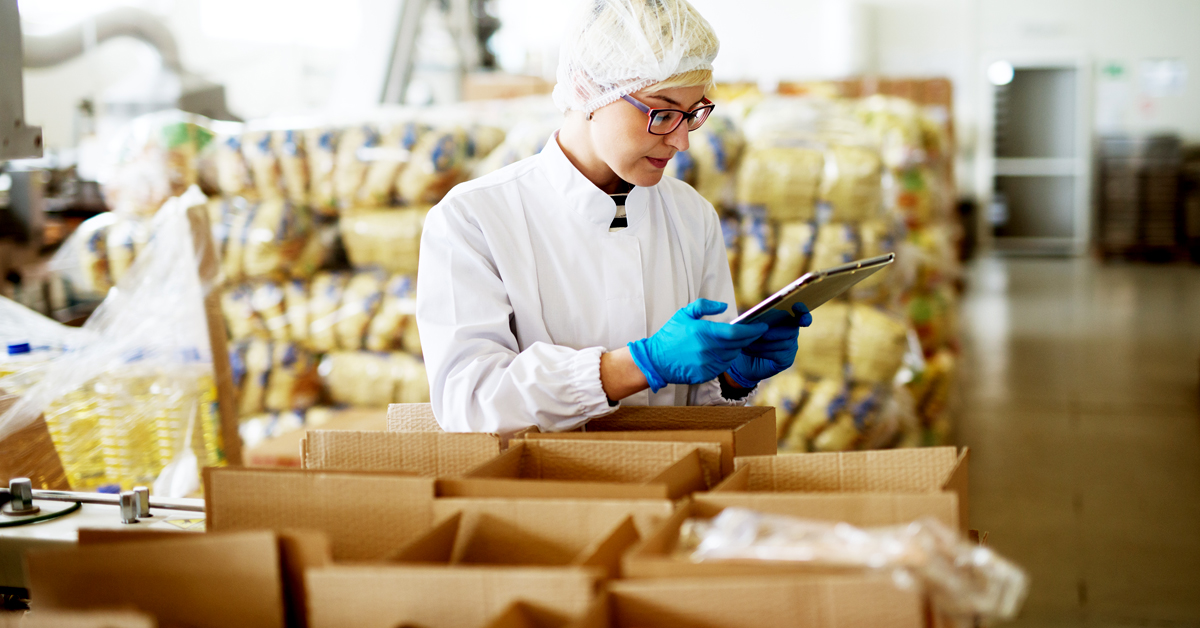 Market ve gıda sektörüne uygun yazılım çözümlerini stok, satış ve muhasebe süreçleriyle birlikte anlatan bilgilendirici görsel